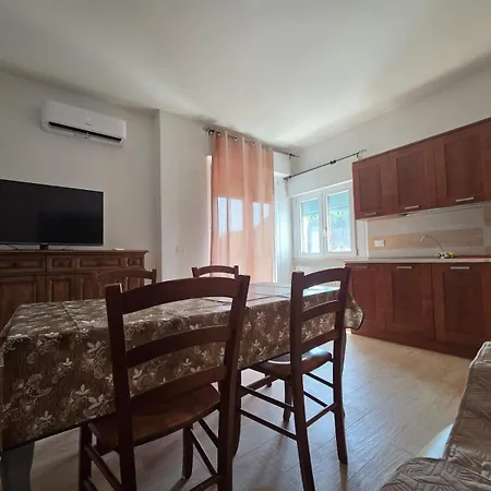 Morelli - Via Litoranea 80 Follonica